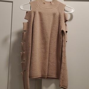 Sweater beige for winter open arms